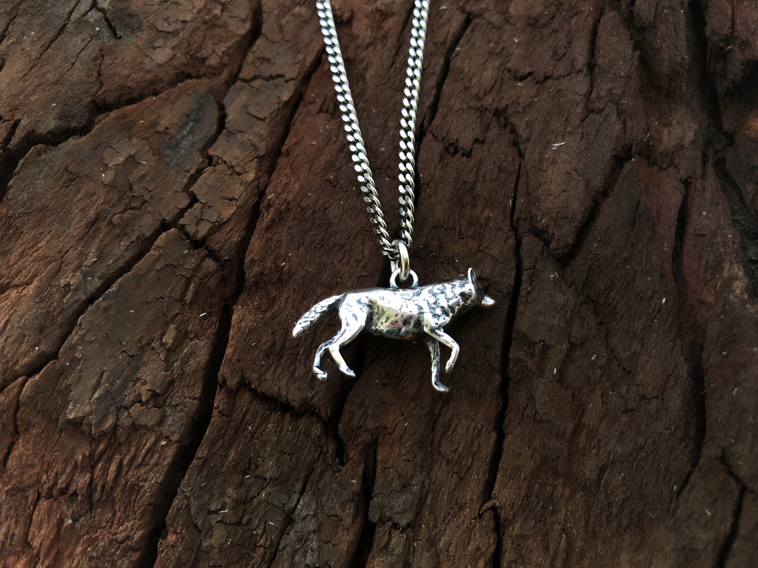 Sterling Silver 3D Grey Wolf Charm Pendant Necklace - Solid Hand Cast 925 - Wolf Jewelry Gift for Her - Multiple Chain Lengths Available