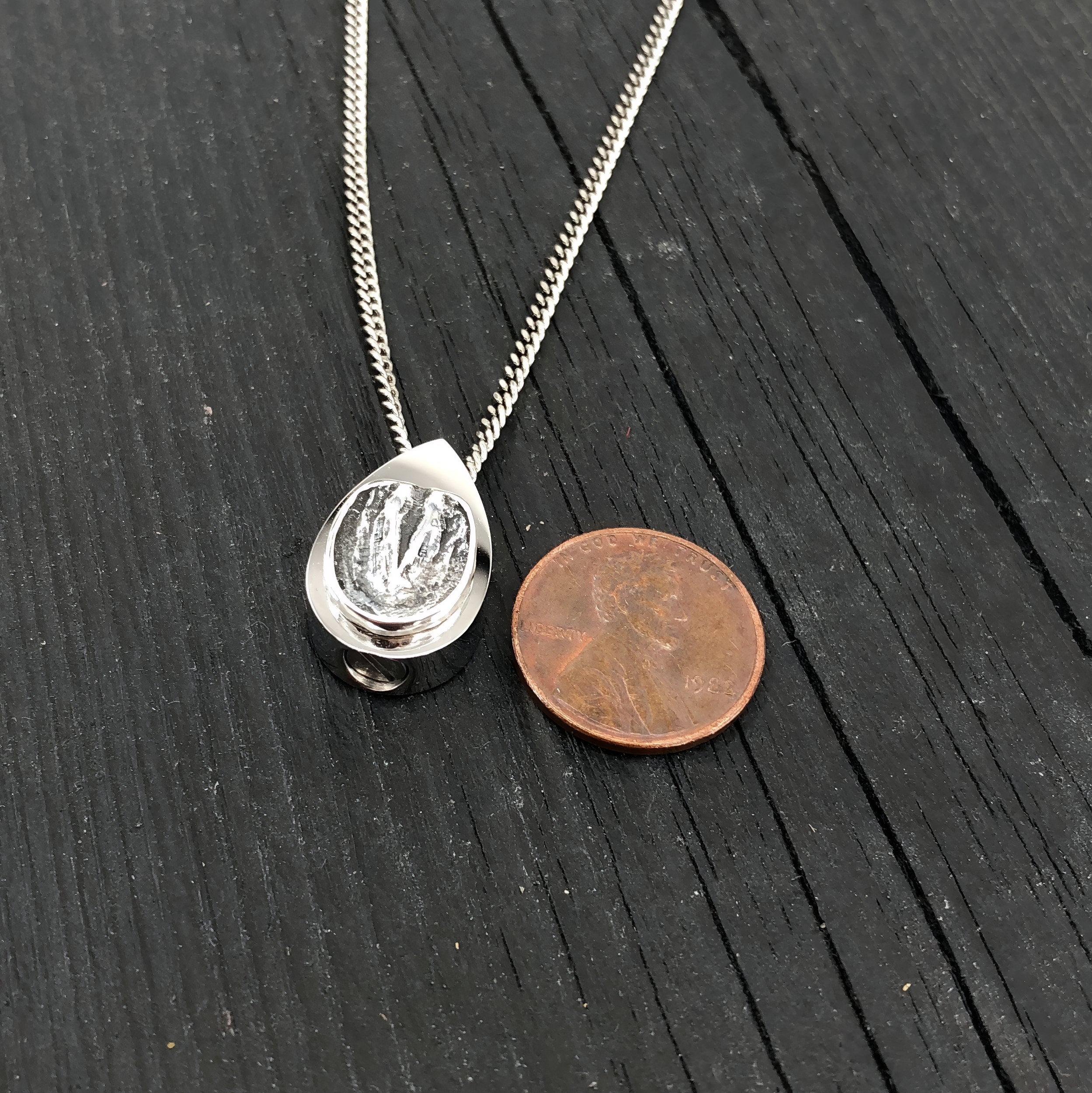 Barefoot Horse Hoof Cremation Ash Urn Pendant Necklace - Bronze and Stainless Steel - Custom Engraved Personalised Equine Bereavement Gift